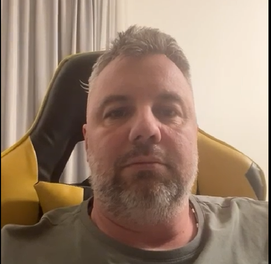 Dan M.
